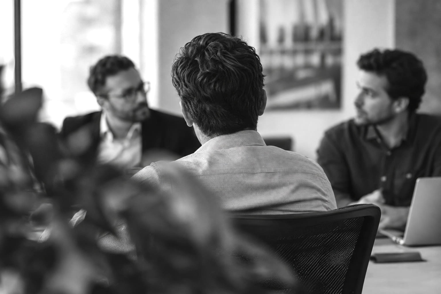 AMN advisors in discussion